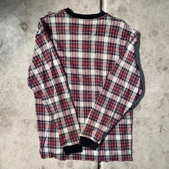 Vintage 90’s Round tree & York Plaid Long Sleeve T-shirt Size M - Picture 6 of 6